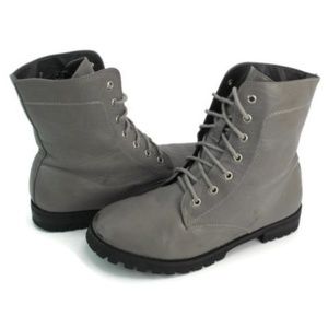 Pink Duchess Women's Gray Combat Ankle Boots Sz 7